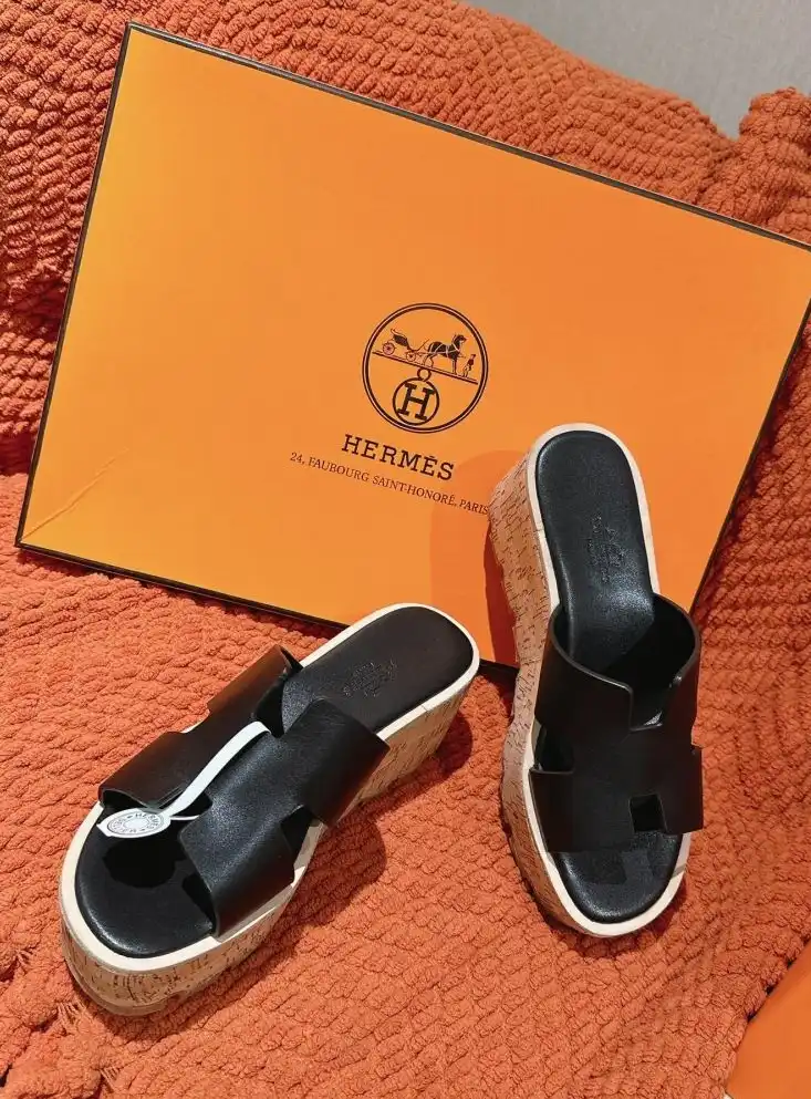 hype Hermes Slippers