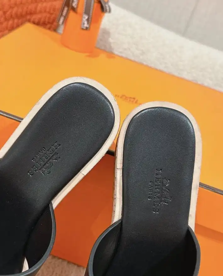 hype Hermes Slippers