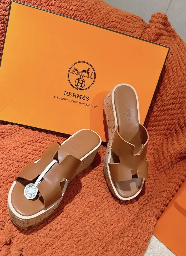 hype Hermes Slippers