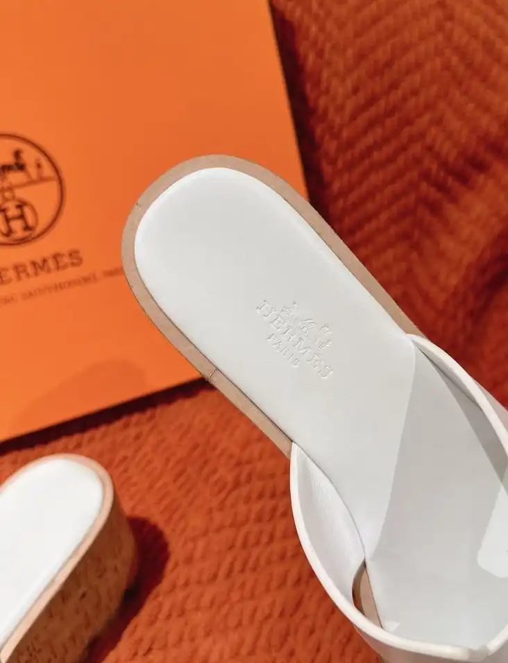 hype Hermes Slippers