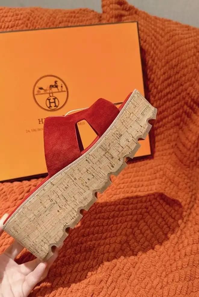 hype Hermes Slippers