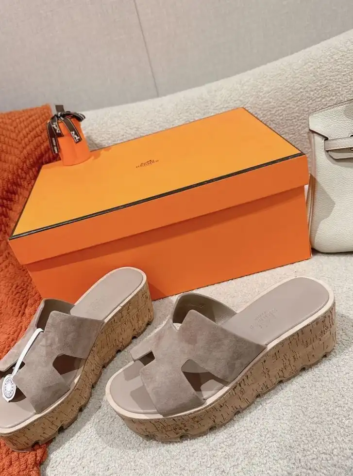 hype Hermes Slippers