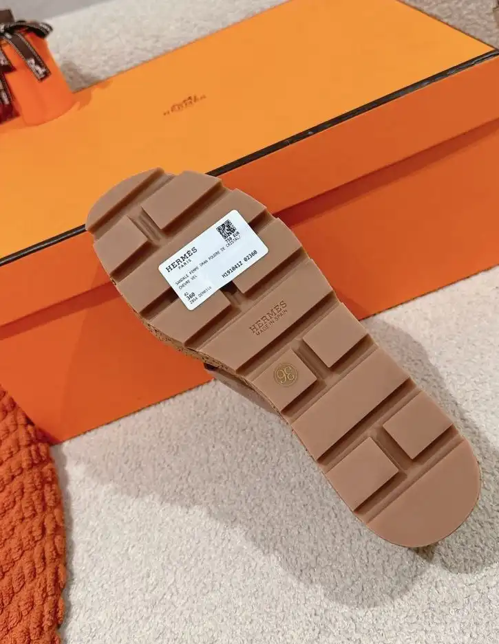 hype Hermes Slippers