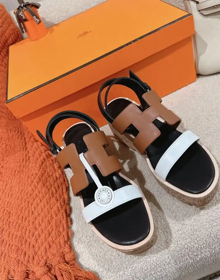 hype Hermes Sandals