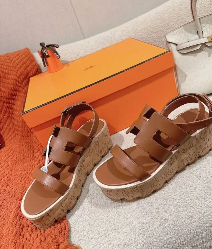 hype Hermes Sandals