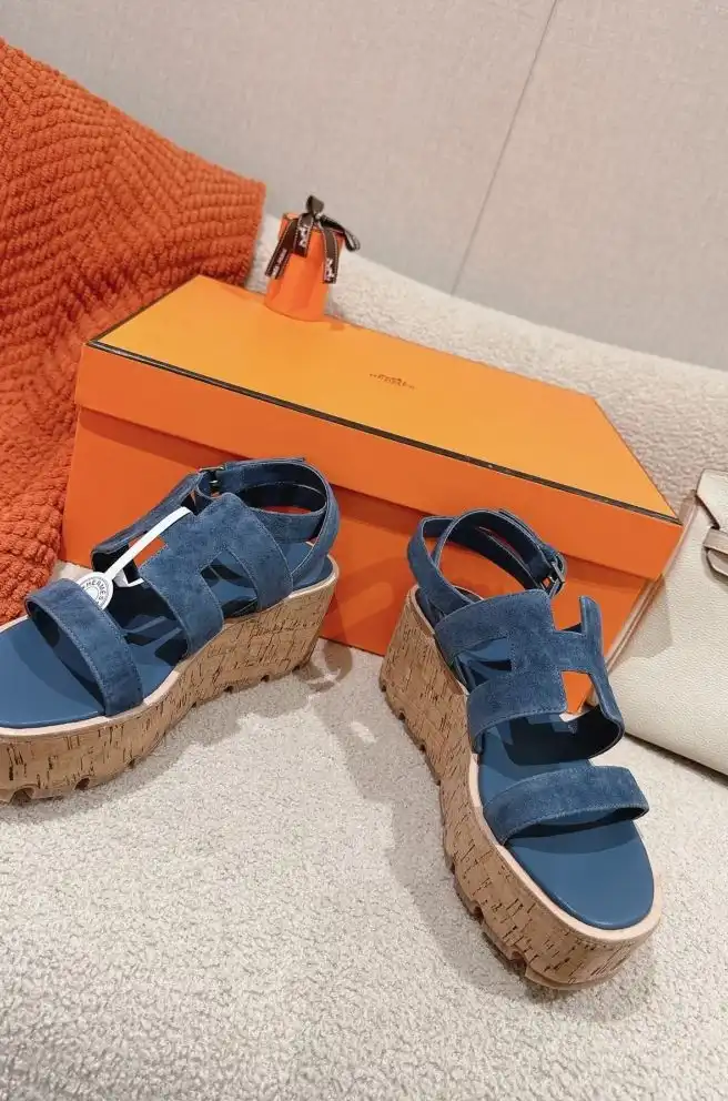 hype Hermes Sandals