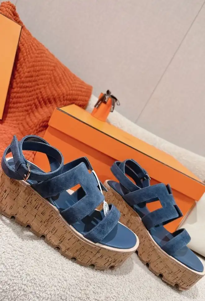 hype Hermes Sandals