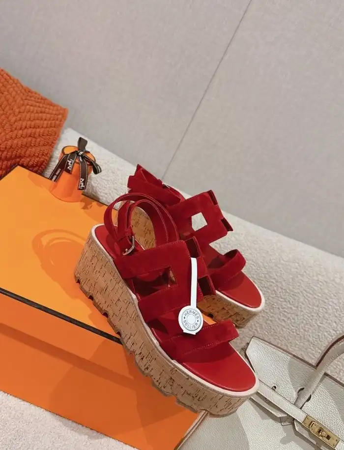 hype Hermes Sandals