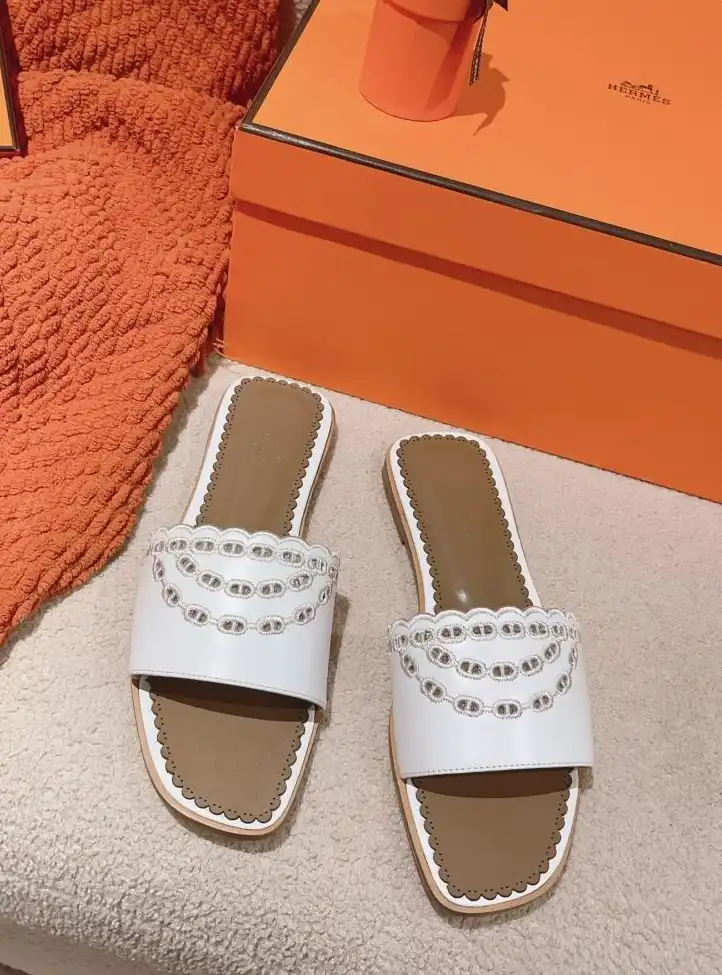 hype Hermes Slippers