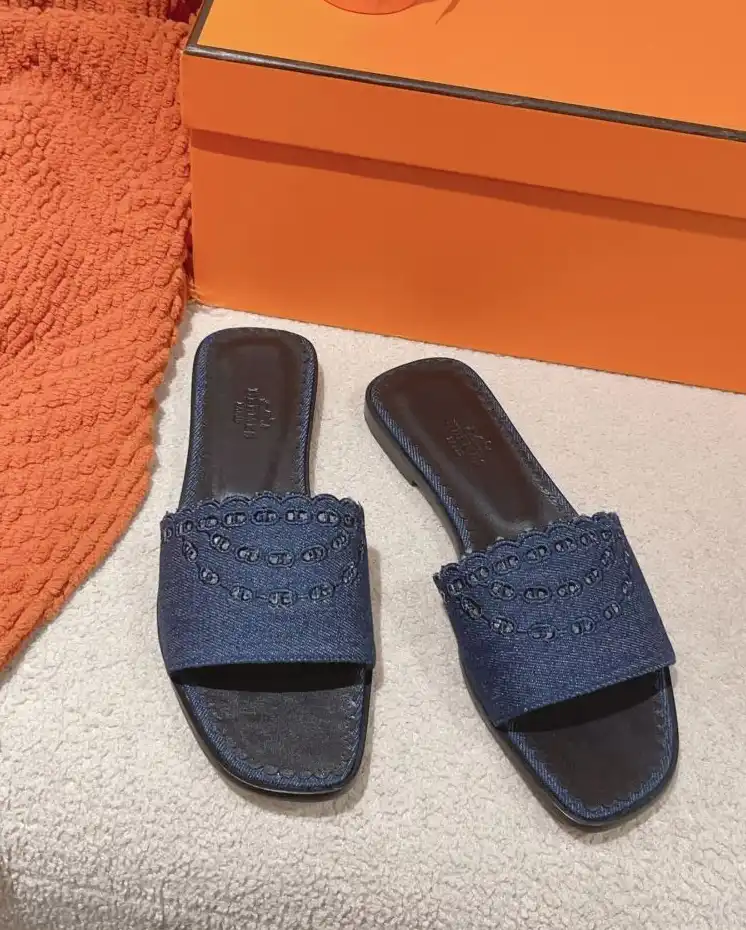 hype Hermes Slippers