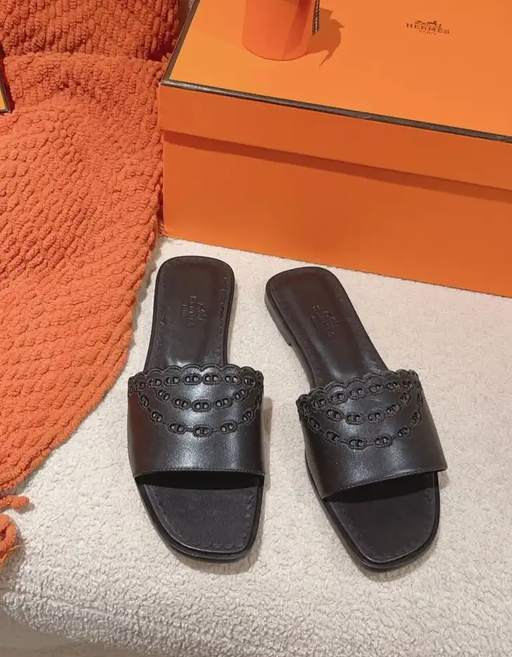 hype Hermes Slippers