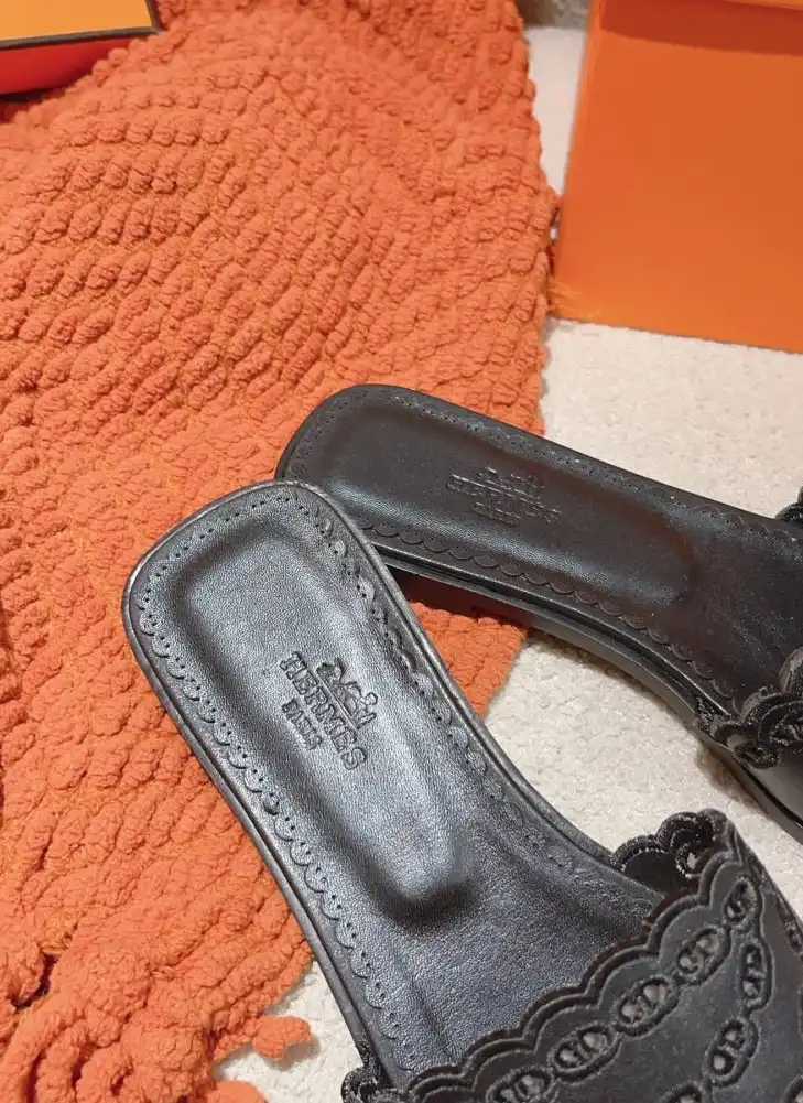 hype Hermes Slippers