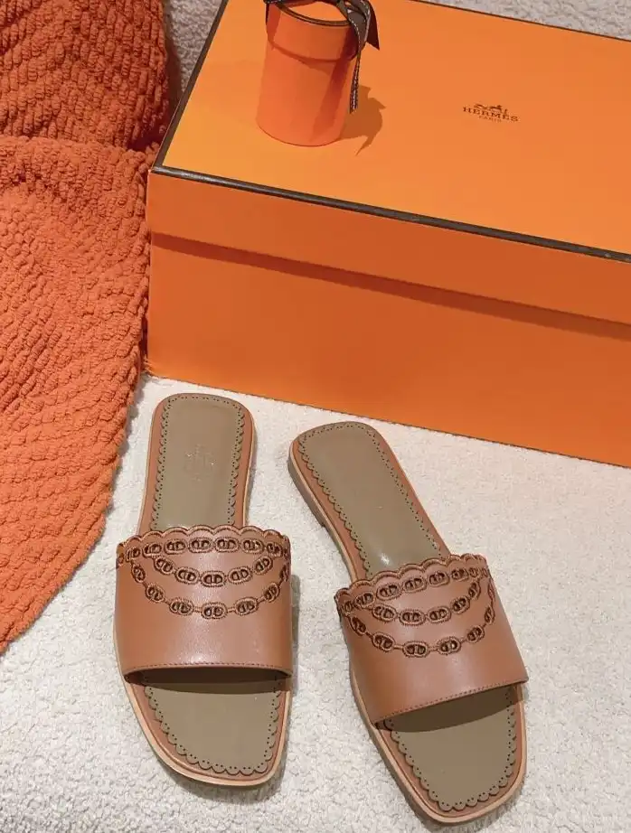 hype Hermes Slippers