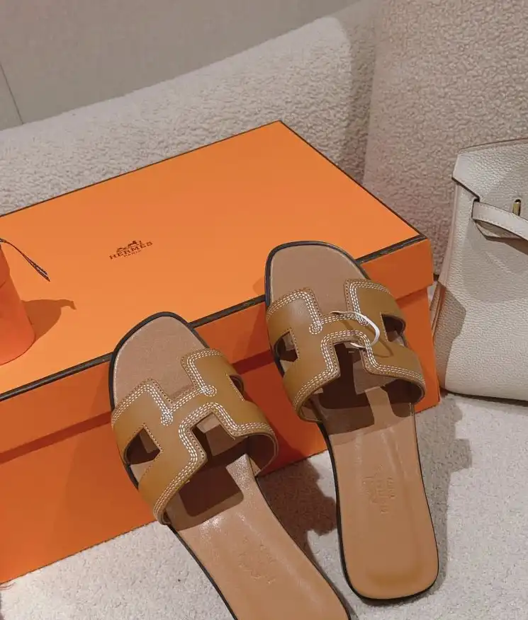 hype Hermes Slippers