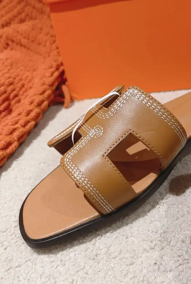 hype Hermes Slippers