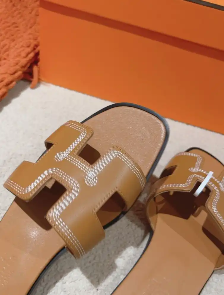 hype Hermes Slippers