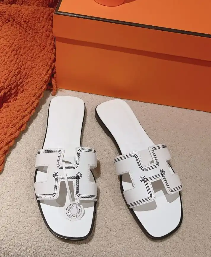 hype Hermes Slippers