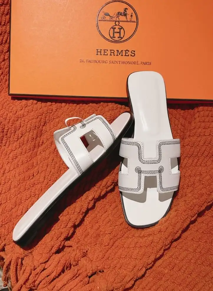 hype Hermes Slippers