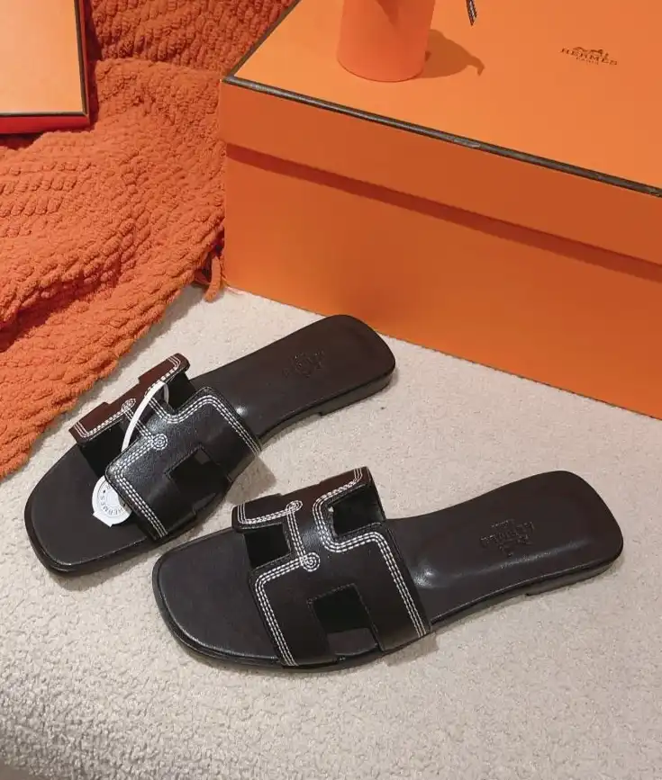 hype Hermes Slippers