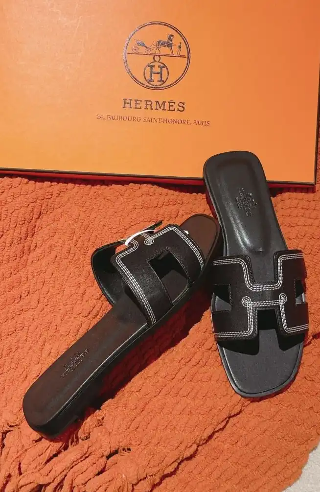 hype Hermes Slippers