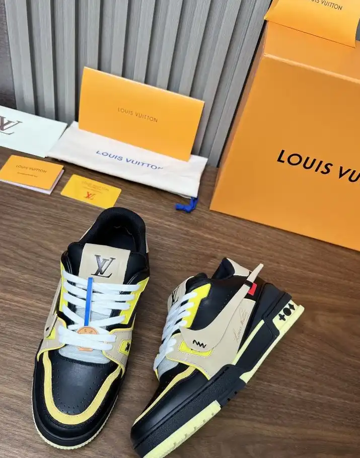 hype Louis Vuitton Sneakers