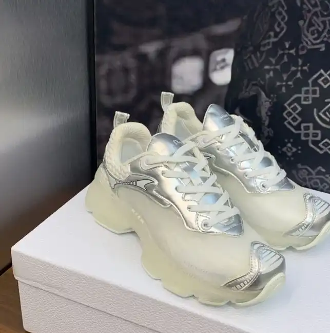 hype Christian Dior Sneakers