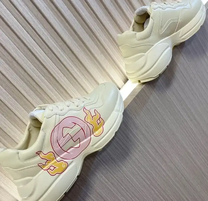 hype Gucci Sneakers