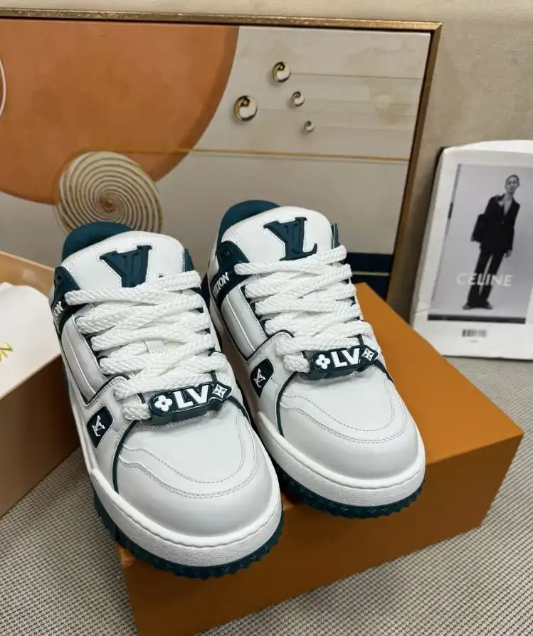 hype Louis Vuitton Sneakers