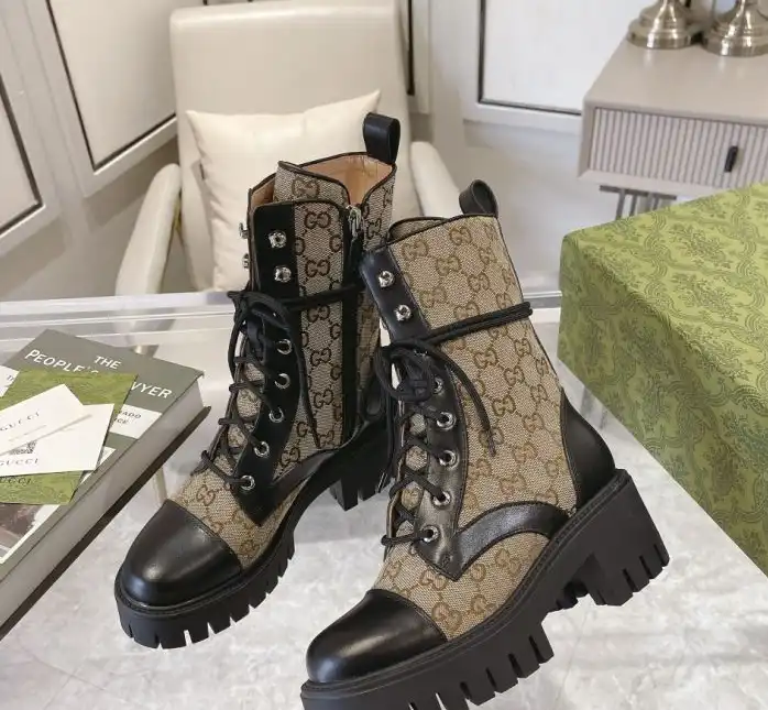 hype Gucci Boots