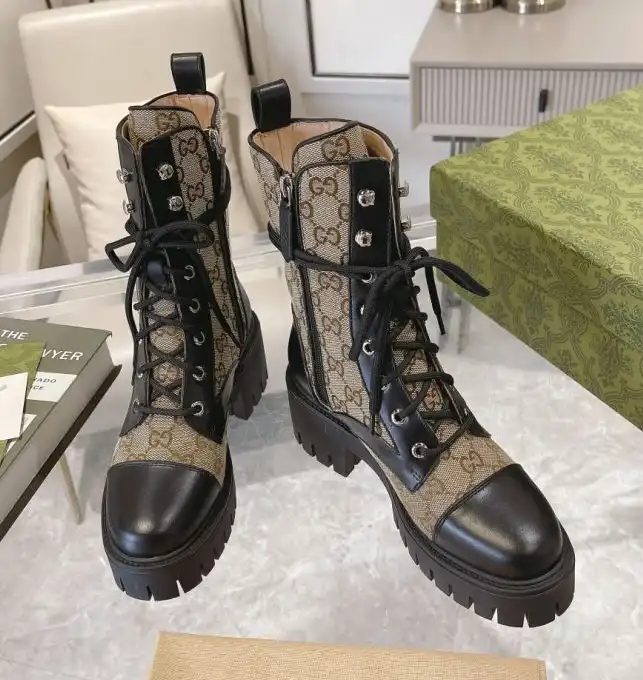 hype Gucci Boots