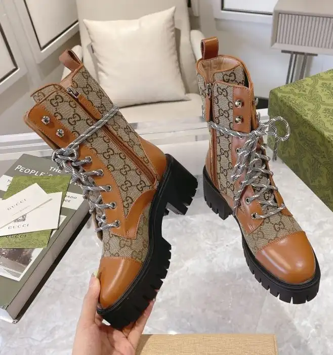 hype Gucci Boots