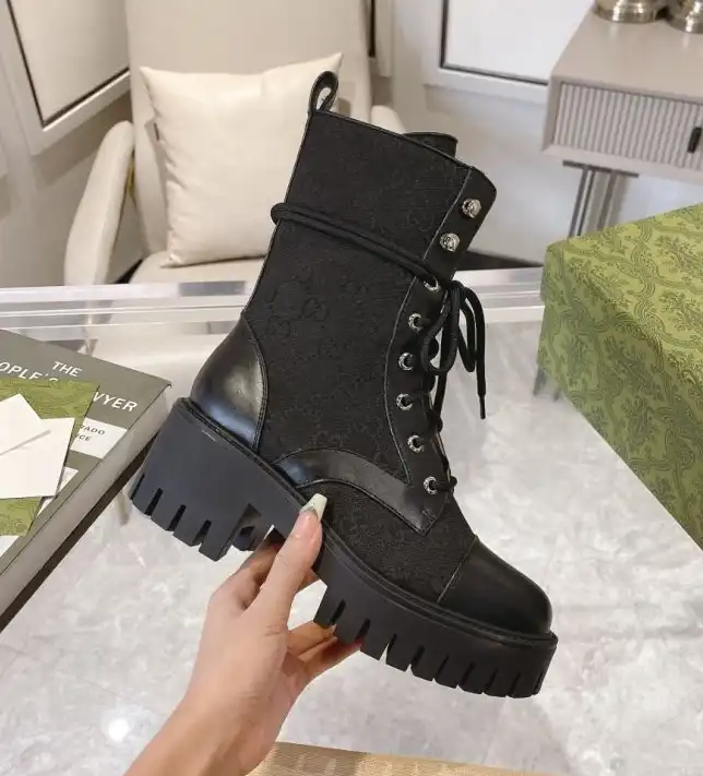 hype Gucci Boots