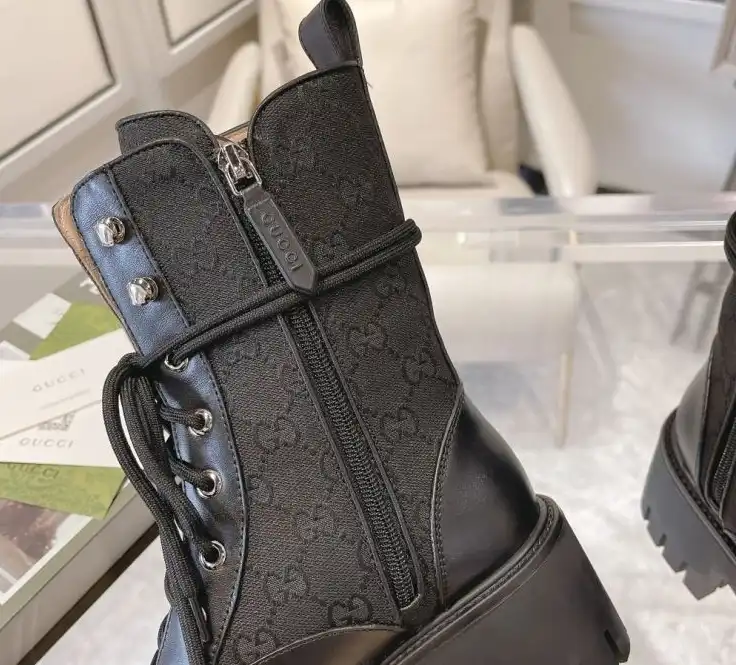 hype Gucci Boots