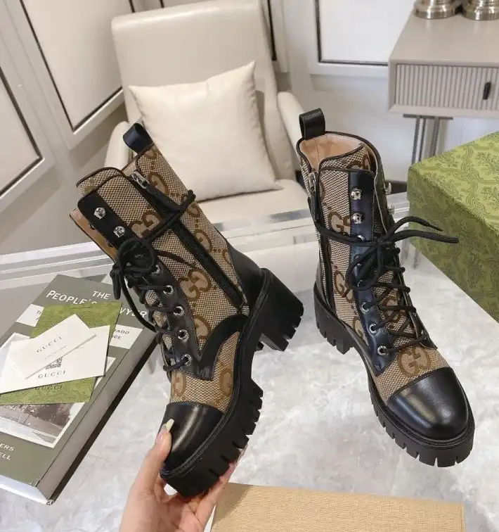 hype Gucci Boots