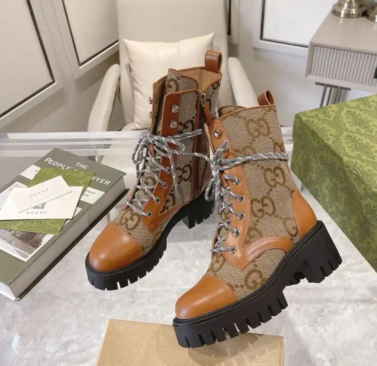 hype Gucci Boots