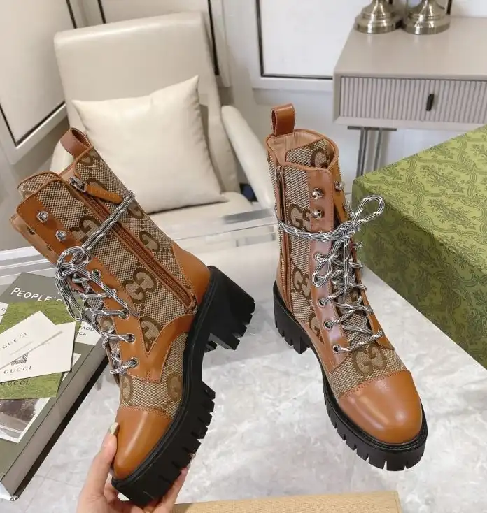 hype Gucci Boots