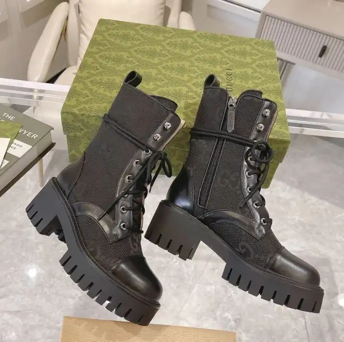 hype Gucci Boots