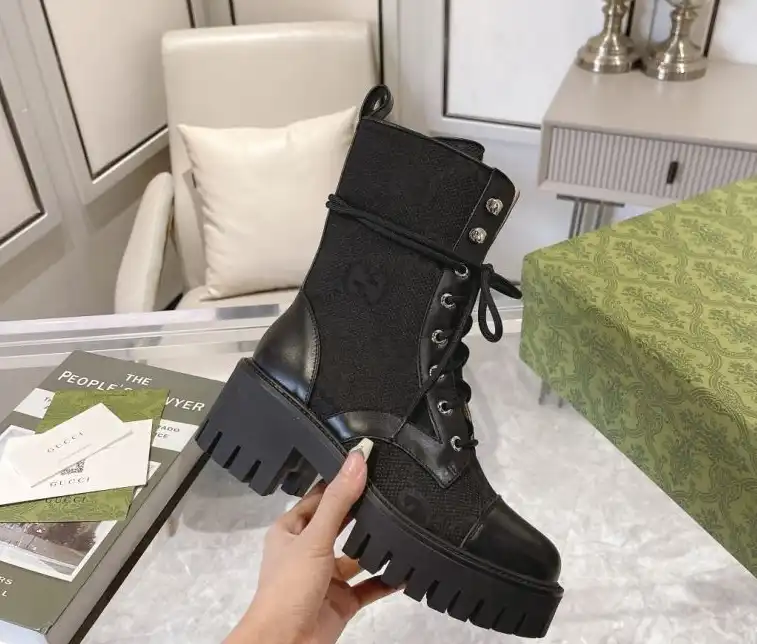 hype Gucci Boots