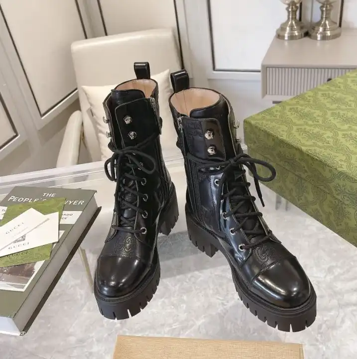 hype Gucci Boots