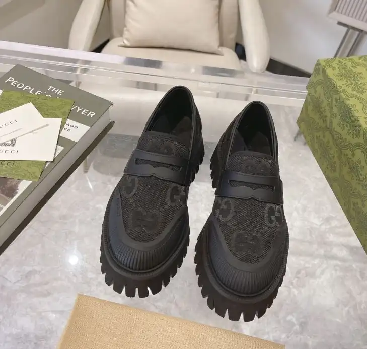 hype Gucci Sneakers