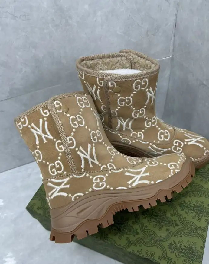 hype Gucci Boots