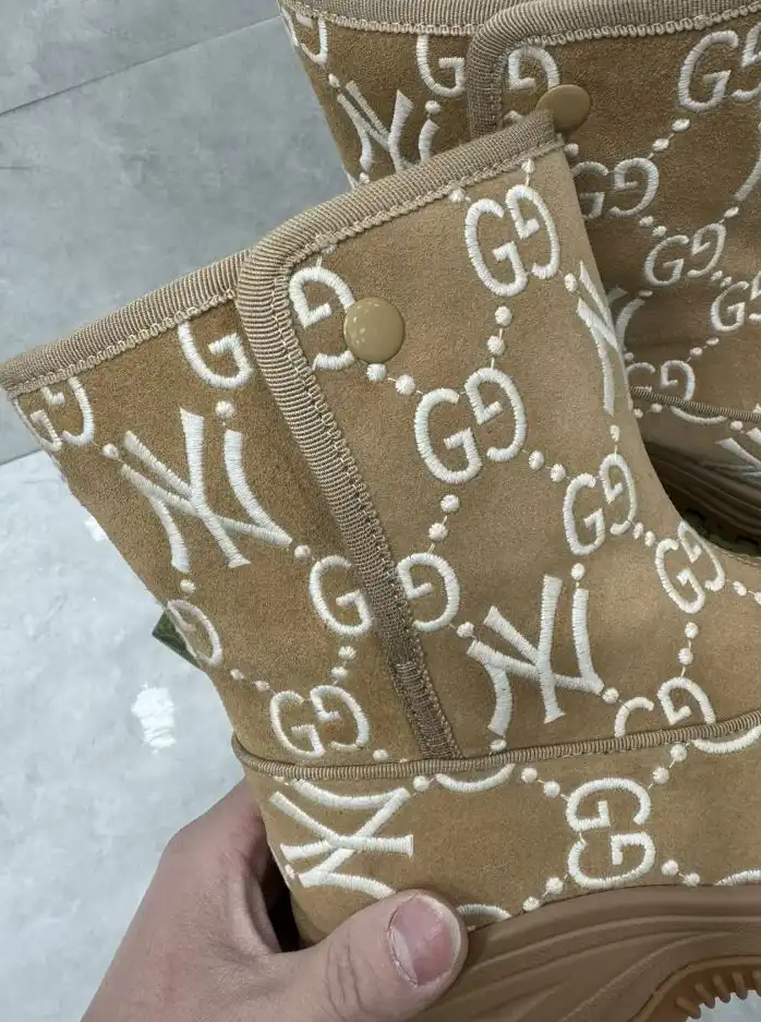 hype Gucci Boots