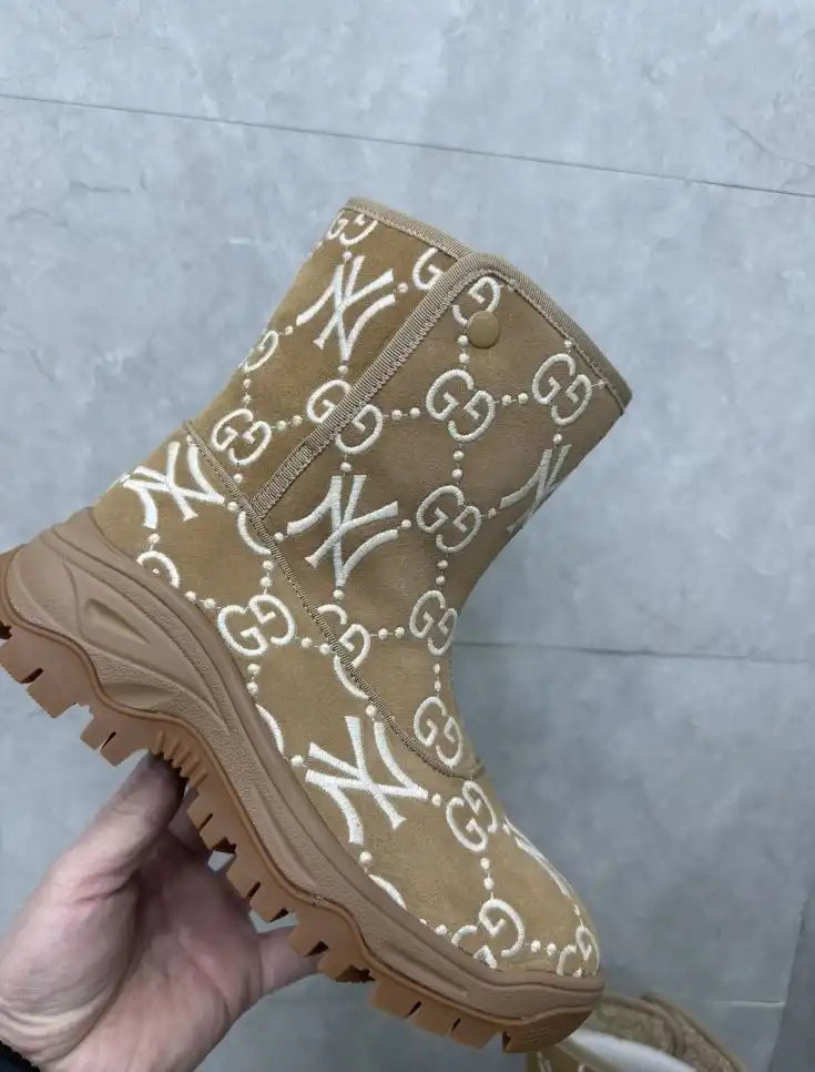 hype Gucci Boots