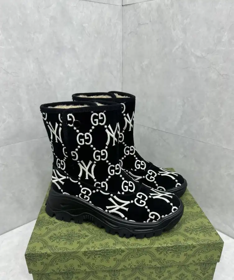 hype Gucci Boots