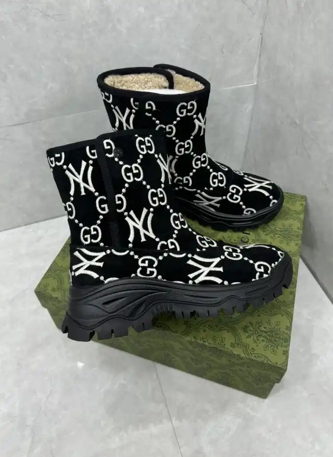 hype Gucci Boots