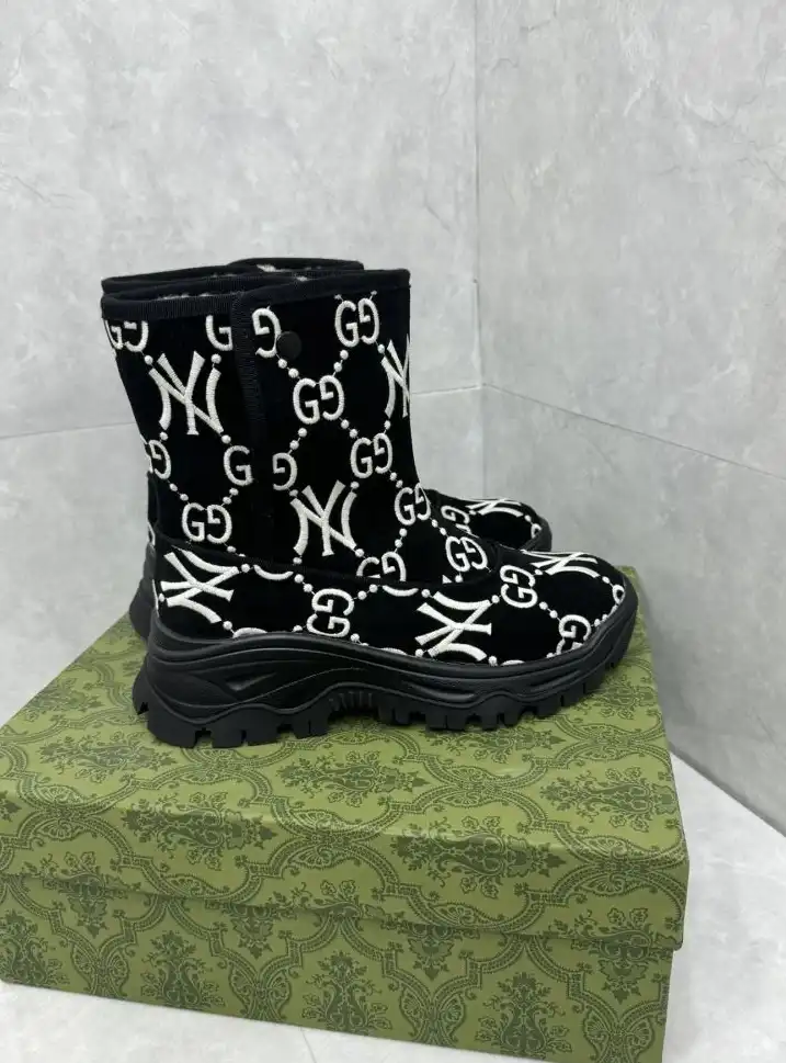 hype Gucci Boots