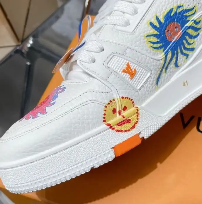 hype Louis Vuitton Sneakers