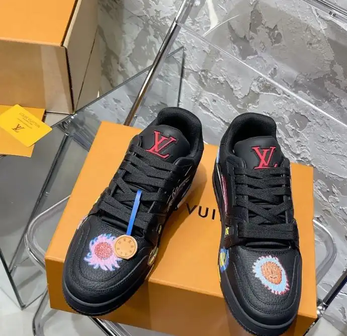 hype Louis Vuitton Sneakers