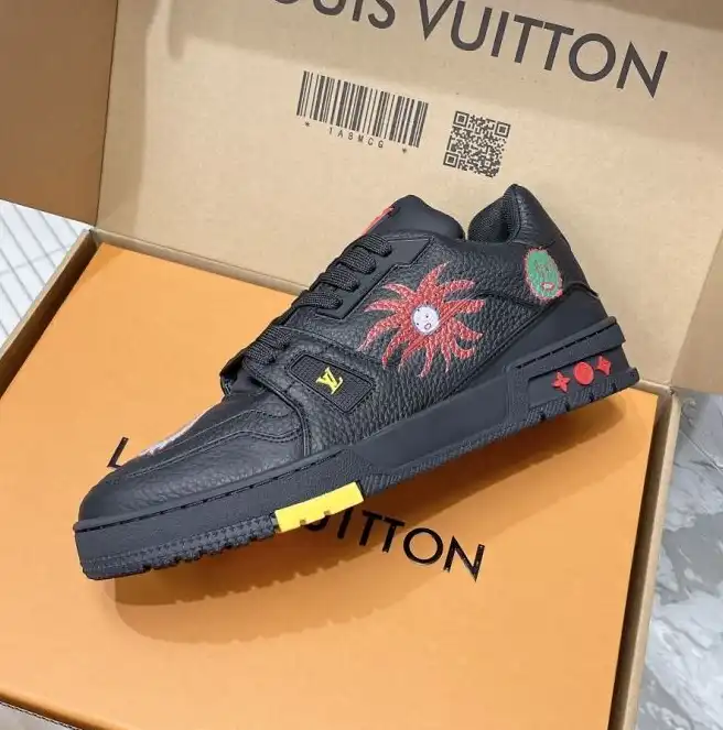 hype Louis Vuitton Sneakers