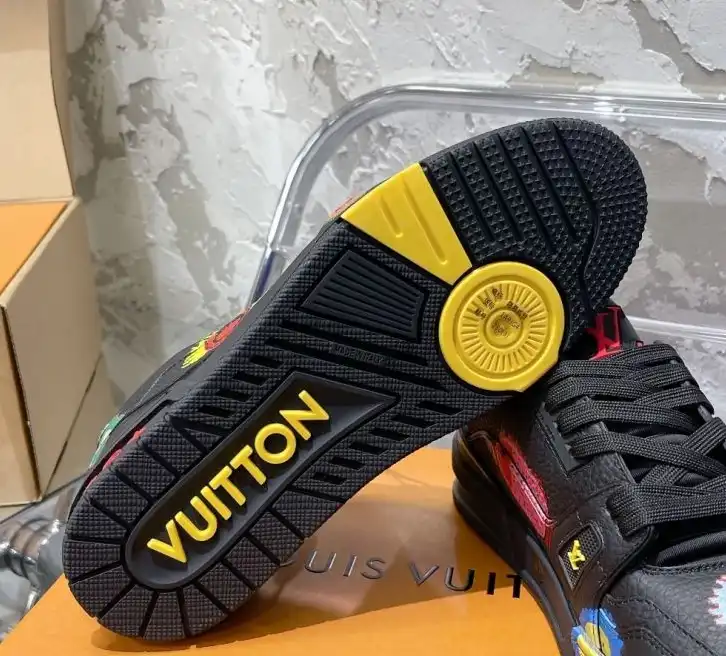 hype Louis Vuitton Sneakers